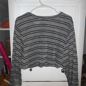 Striped cropped long sleeve top